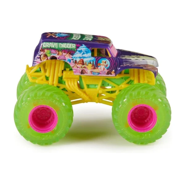 Monster Jam 2024 Official 1:64 Diecast Truck Series 35 Street Treats Grave Digger for 3+ Years Kids - Image 2