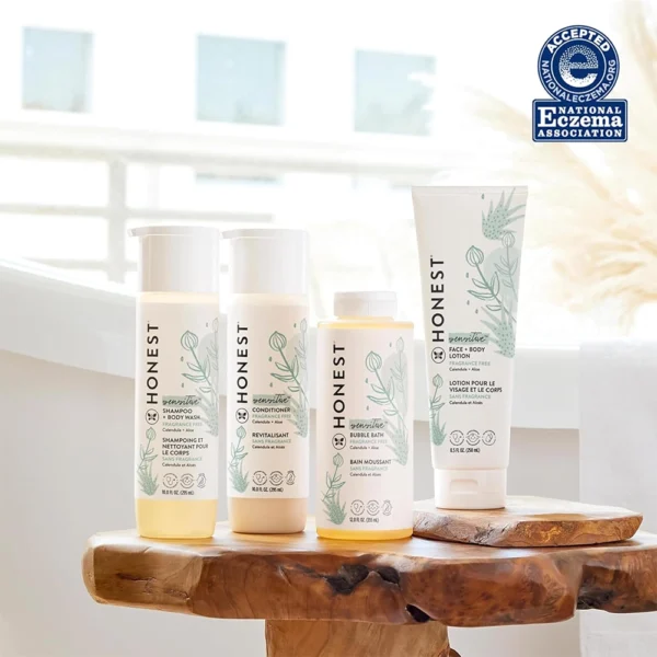 The Honest Company 2-in-1 Cleansing Shampoo + Body Wash for Sensitive Skin – Fragrance Free, 10.0 fl. oz - Image 3