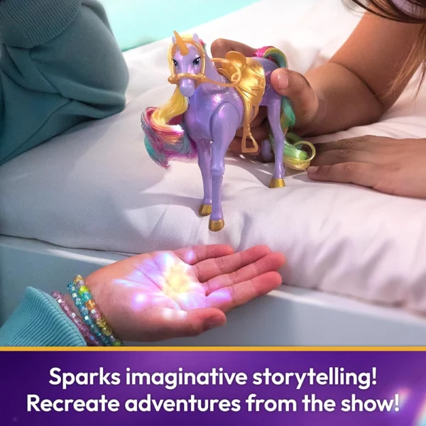Unicorn Academy, Sophia & Light Magic Wildstar with Rainbow Light-up Effects, for Girls Ages 4 and up - Image 4